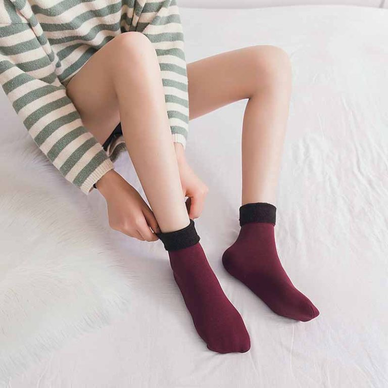 winter-socks-03.jpg